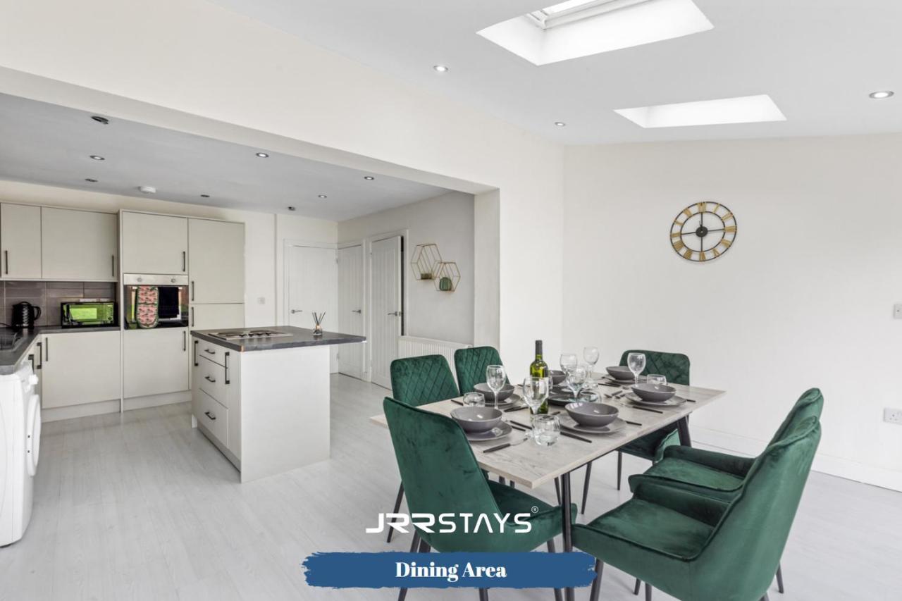 Tipton 3 Bedroom House Garden Sleeps 7 - Jrr Stays Coseley エクステリア 写真
