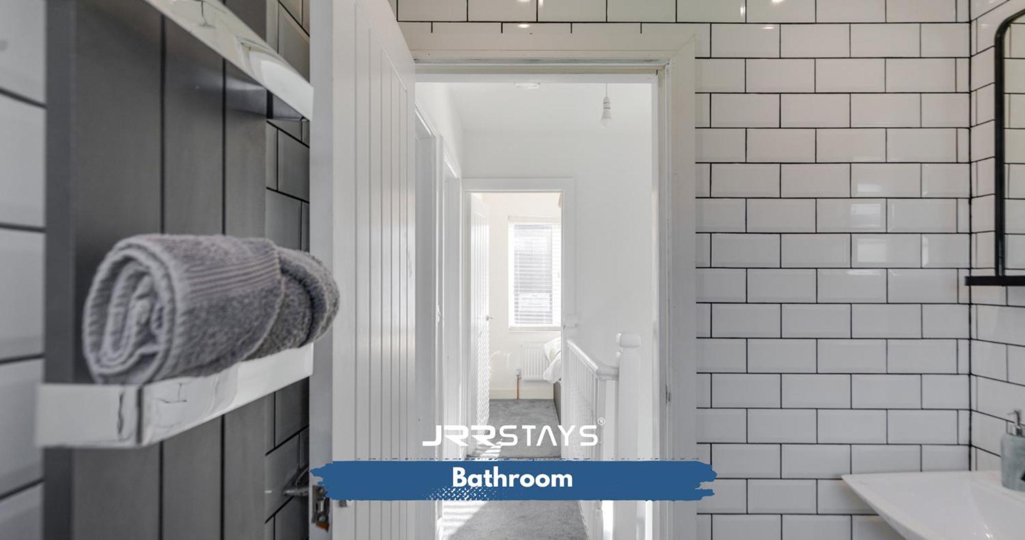 Tipton 3 Bedroom House Garden Sleeps 7 - Jrr Stays Coseley エクステリア 写真